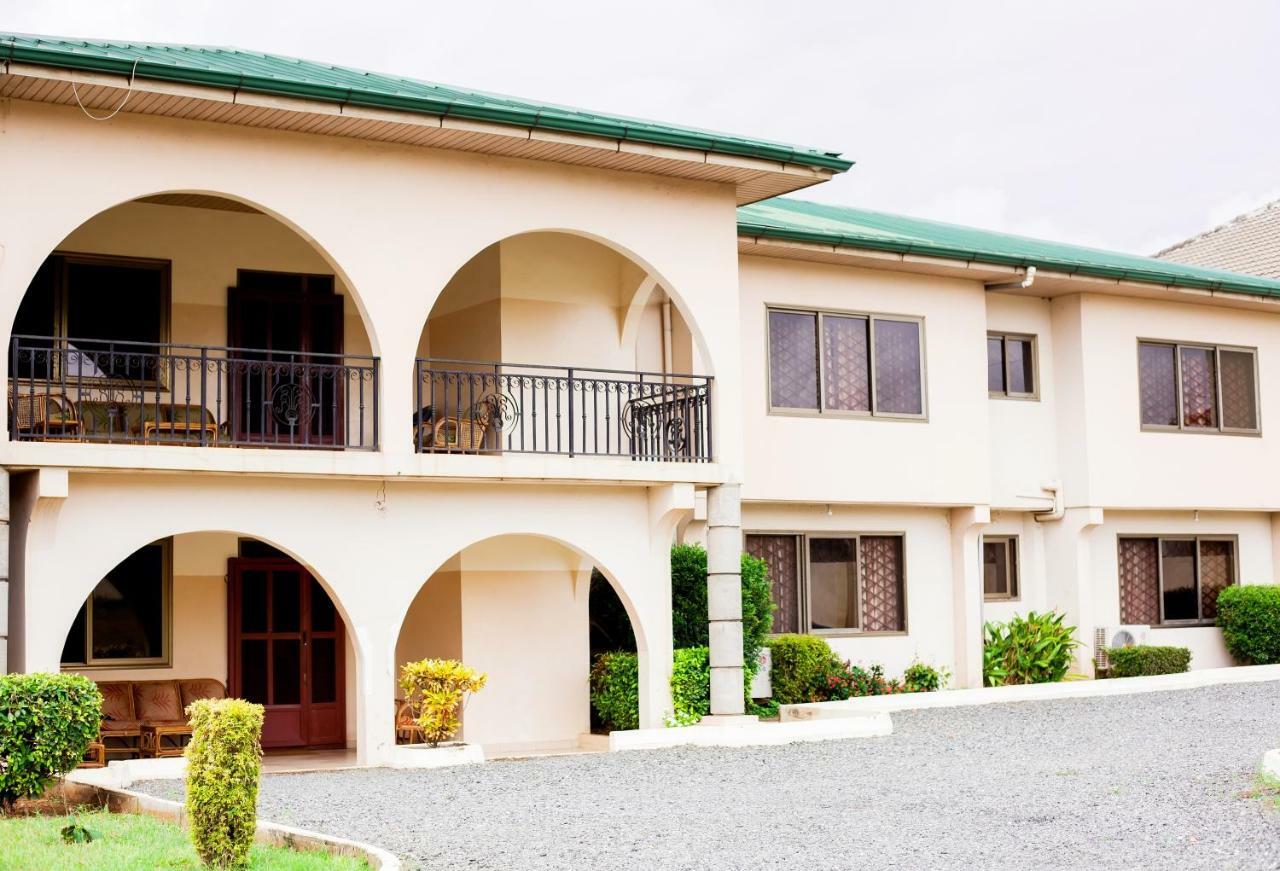 Charis Home Services Haatso Exterior foto
